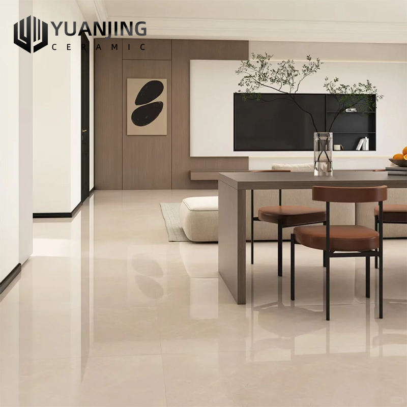 Phòng khách hiện đại với bàn ghế gỗ, ghế bọc da nâu, tường màu trắng và cây xanh trang trí.