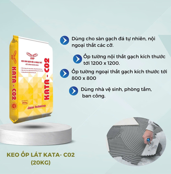 Bao bì keo KATA-C02 màu vàng trắng, hình ảnh người trát keo trên bề mặt gạch nền xanh.