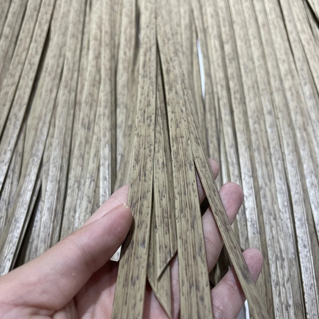 Quality 1 Year Warranty Modern Heat Resistant Plastic Artificial Thatch Roofing Tiles for Hotel Use-CD36