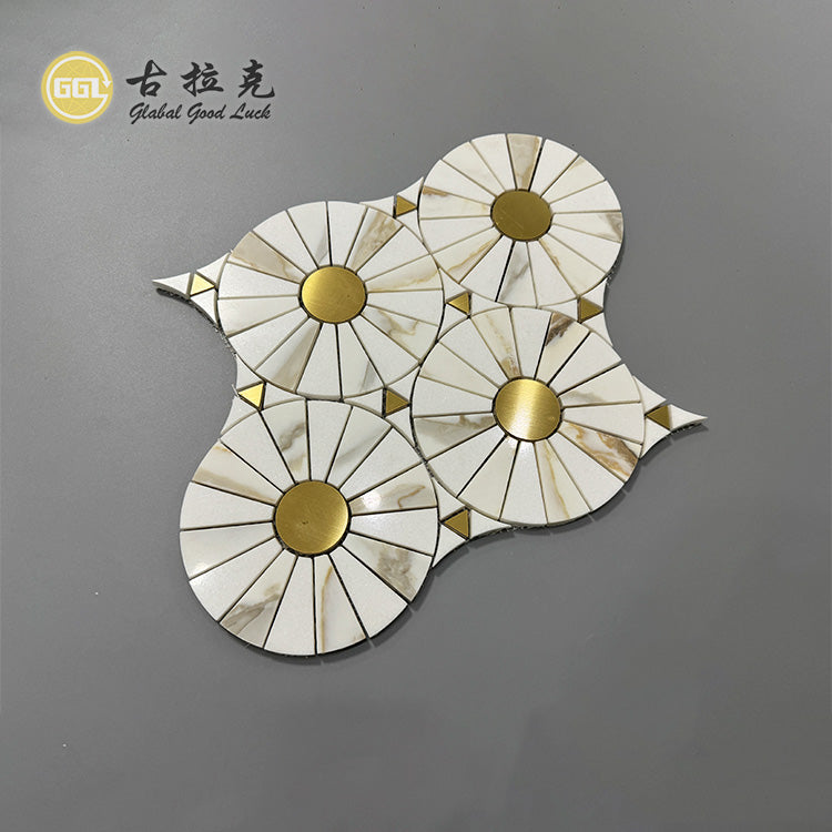 Đá Marble Calacatta Vàng với Gạch Mosaic Hình Tròn Bằng Đồng Thau Dùng Để Trang Trí Tường & Sàn Nội Thất