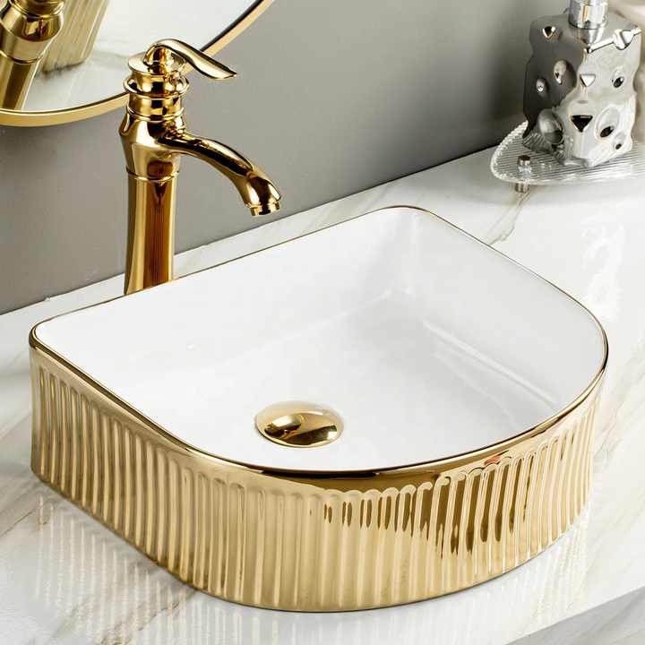 Chậu rửa mặt lavabo viền vàng sứ sang trọng, bồn rửa tay nghệ thuật - Daisan Store