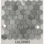 Đá mosaic tự nhiên xám lông chuột chip lục giác bóng L42.5P003 - Daisan Store