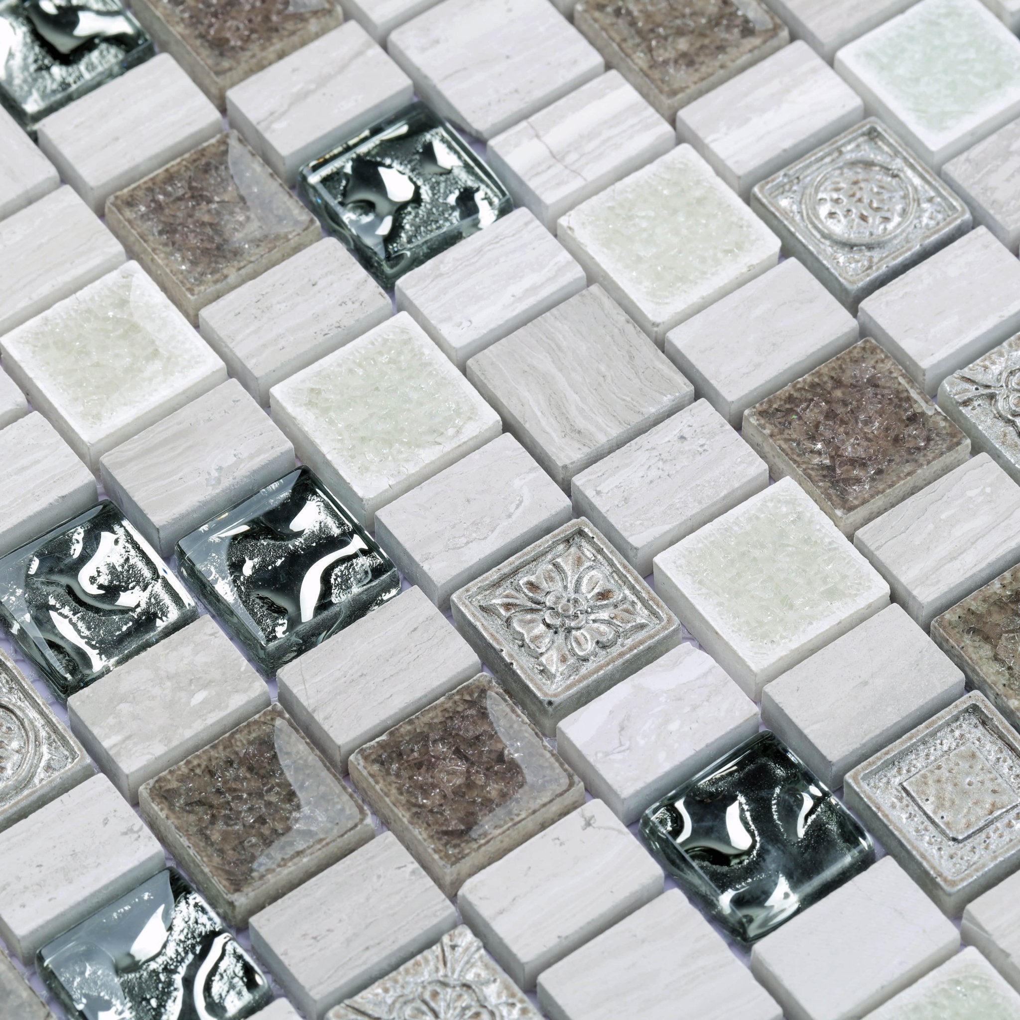 Gạch khảm thủy tinh pha pha lê & nhựa mài bóng 15/23x23x8mm phổ biến - Daisan Store