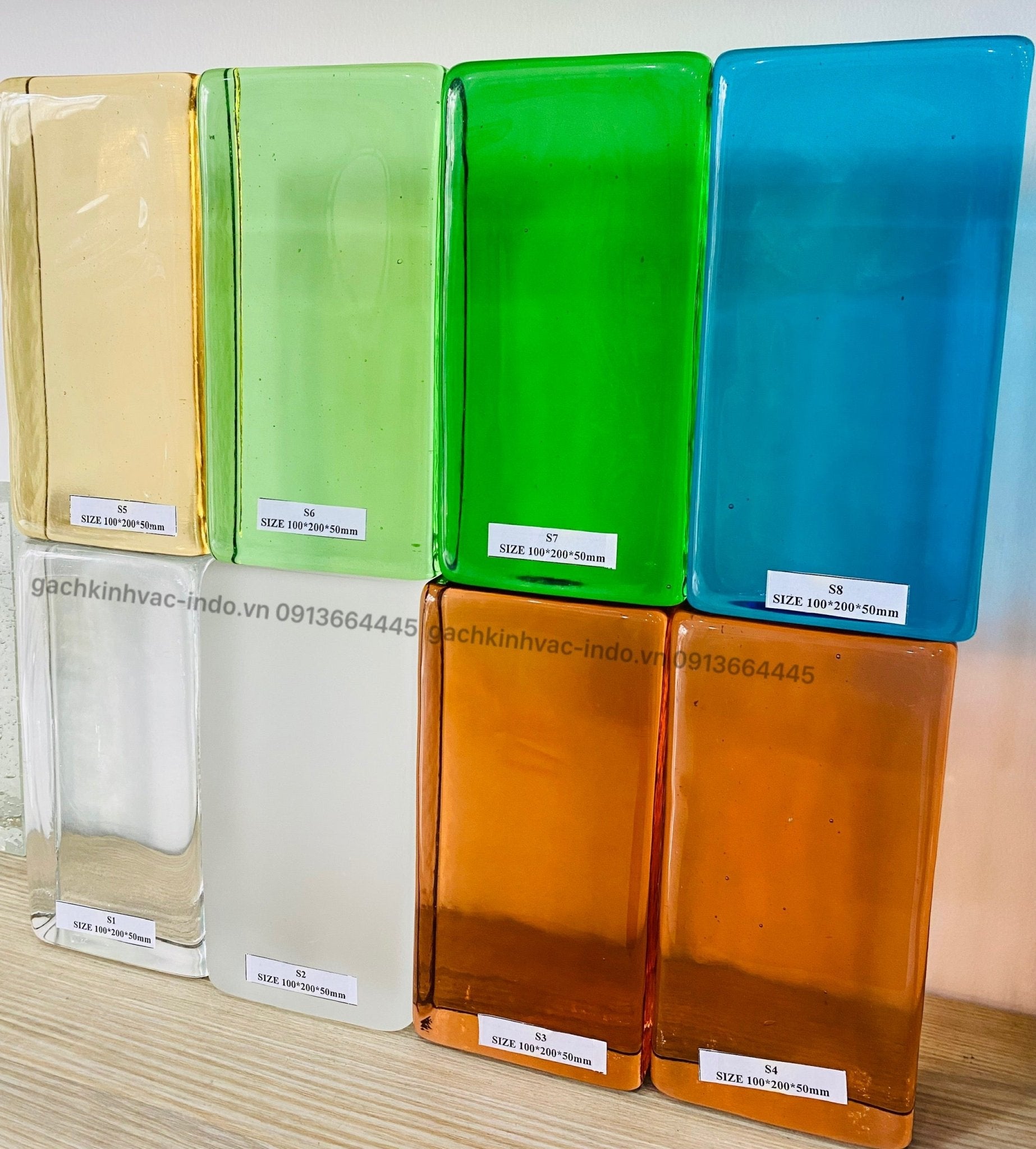 GẠCH KÍNH KHỐI ĐẶC S4 - Daisan Store