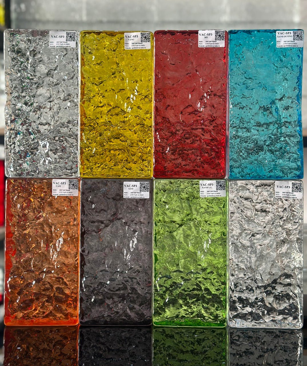 Gạch Kính Khối Đặc SP3 - Xám - Daisan Store