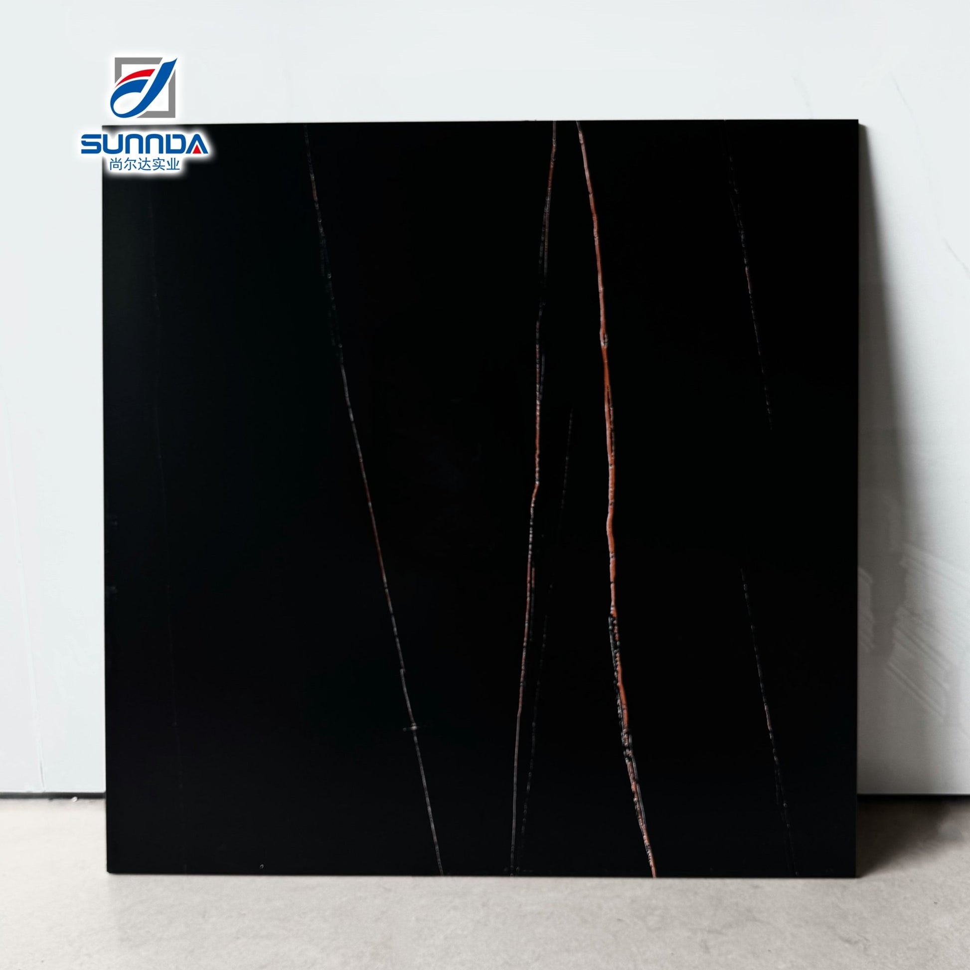 Gạch lát sàn màu đen mờ với đường kẻ vàng, thiết kế đá cẩm thạch Rustic chống trơn - Daisan Store