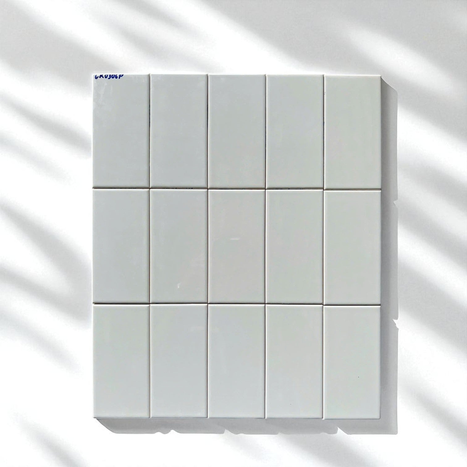 Gạch thẻ 75x150mm xám xanh bóng phẳng mã GR0306P - Daisan Store