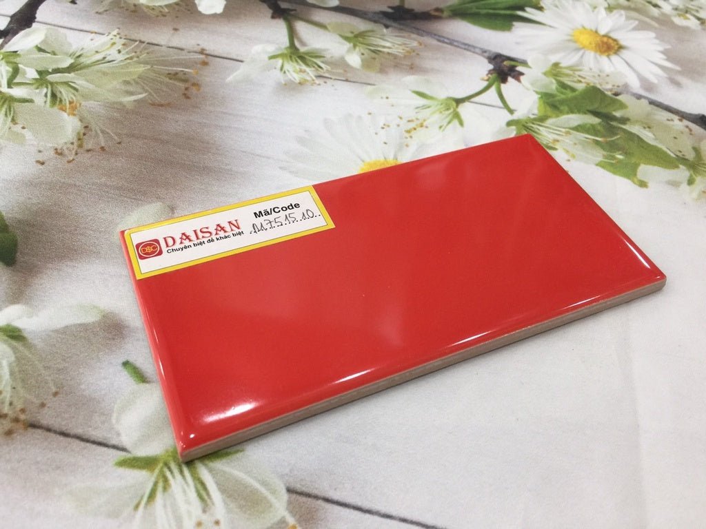 Gạch thẻ đỏ bóng phẳng KT 75x150mm NGT_M751510 - Daisan Store