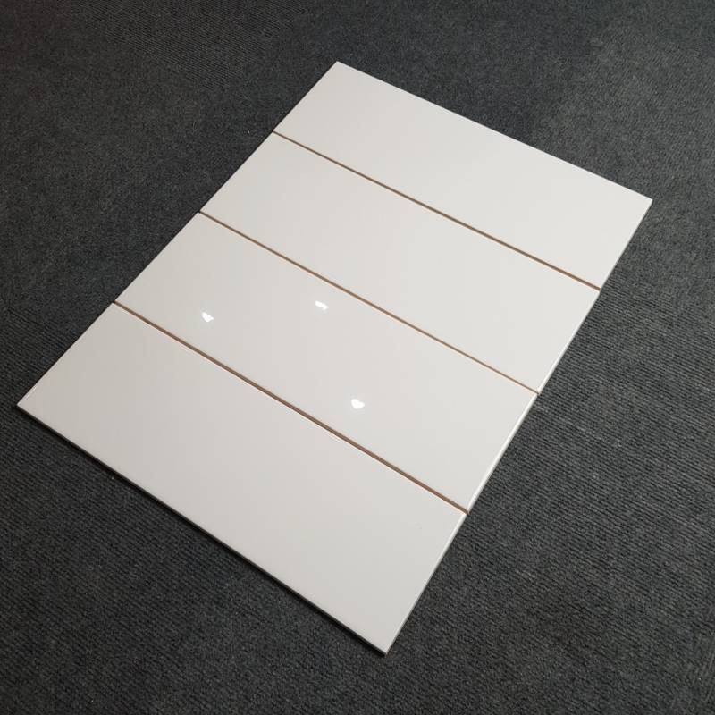 Gạch thẻ trắng bóng phẳng KT 150x450x16mm mã STA15450 - Daisan Store