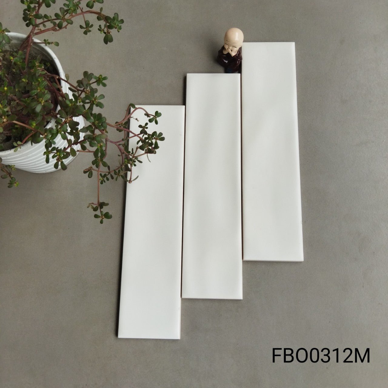 Gạch thẻ Việt Nam, Trắng kem bóng lượn, KT 75x300 mm, FB00312M_SA, Loại 1 (1 hộp/ 50 viên/ 1.125m2) - Daisan Store