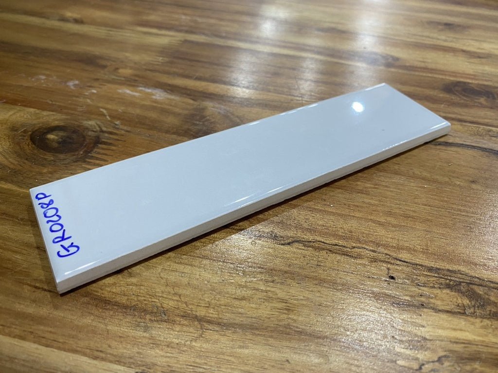 Gạch thẻ Việt Nam, Xám lạnh bóng phẳng, KT 50x200 mm, GR0208P, Hàng Ưu (1 hộp/ 100 viên/ 1m2) - Daisan Store