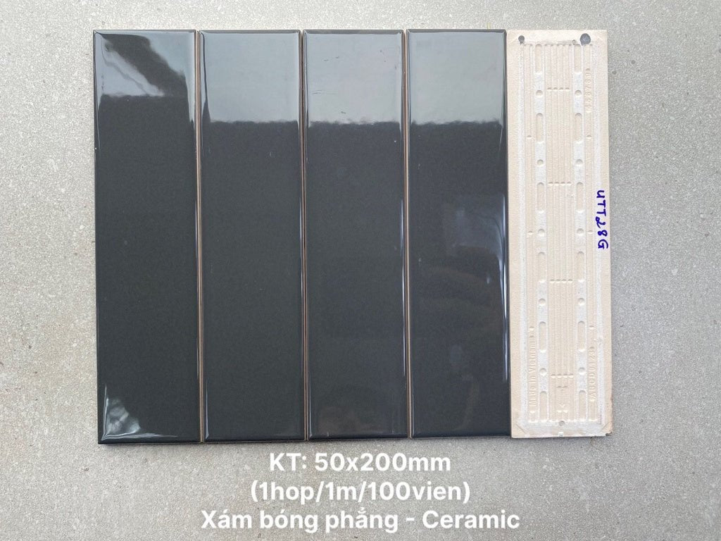 Gạch thẻ xám bóng phẳng KT 50x200mm UTT28G - Daisan Store