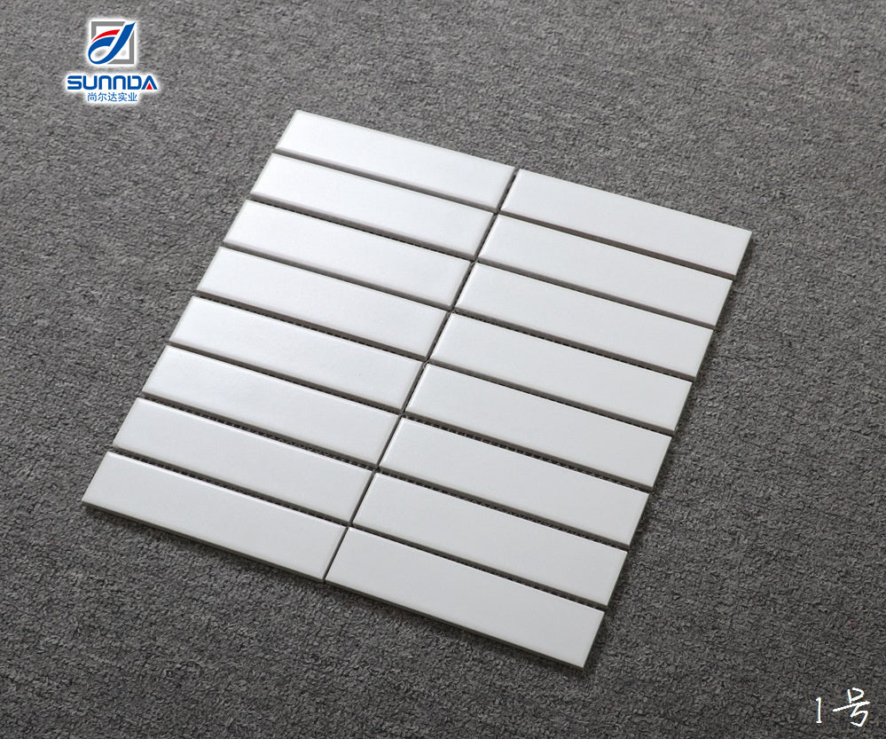 Mẫu gạch gốm khảm kính nóng chảy màu trắng hồ bơi giá nhà máy rẻ - Daisan Store