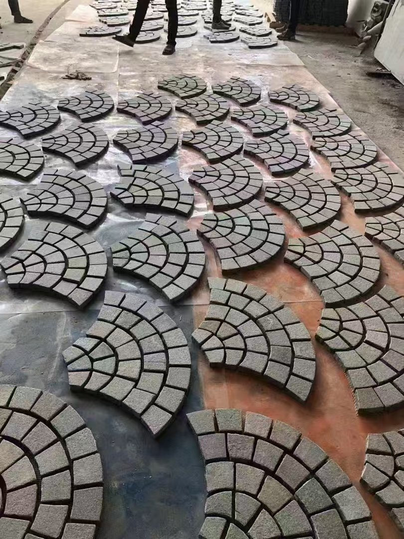 Viên đá lát hình quạt granite xám nhạt bán buôn - Daisan Store