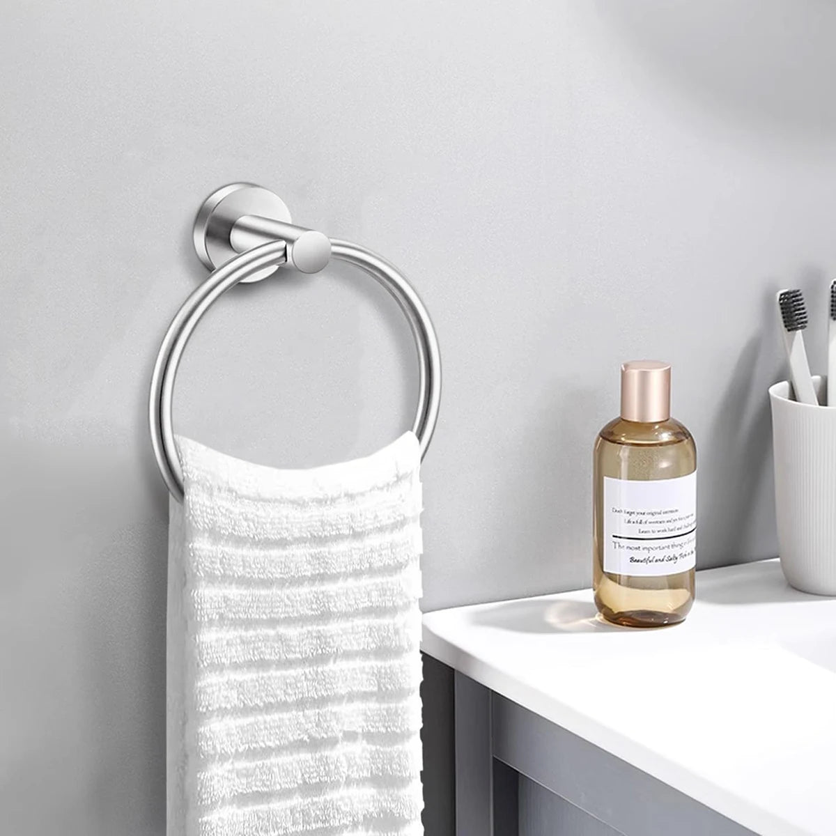 Vòng Treo Khăn Tắm Inox Đen Mờ 304 Chất Lượng Cao - Daisan Store
